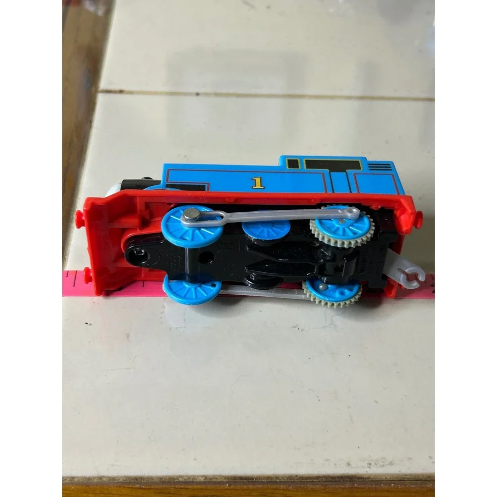 Thomas & Friends TrackMaster Motorized Blue Engine No 1 Train Toy